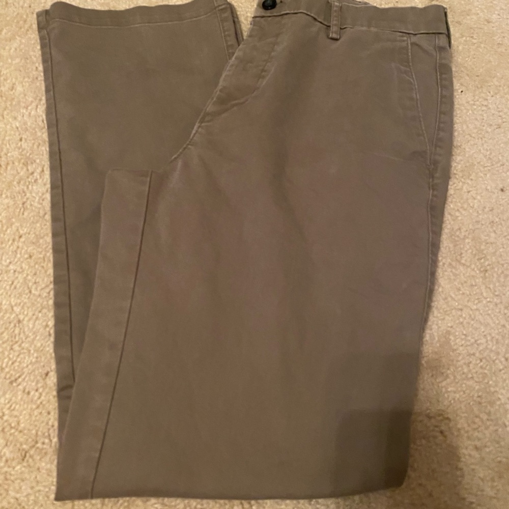 Haggar khakis. Size 34x32